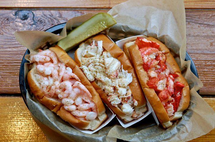 NYC-INTL-New-York-City-International-Resturant-Review-Lukes-Lobster.jpg