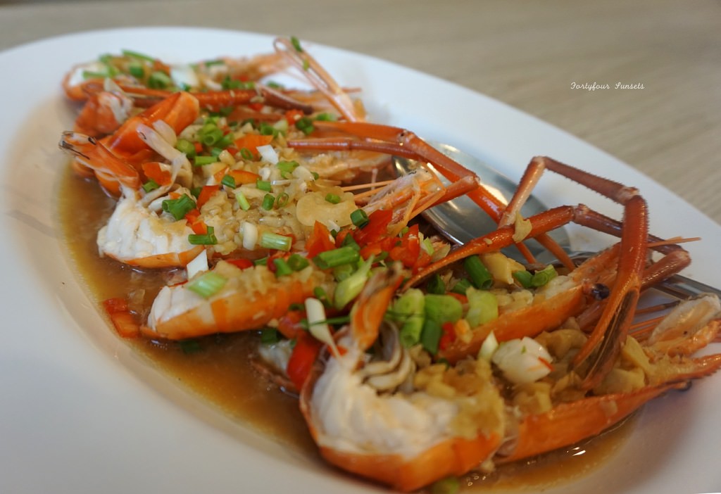 crab-4.jpg crab-4.jpg
