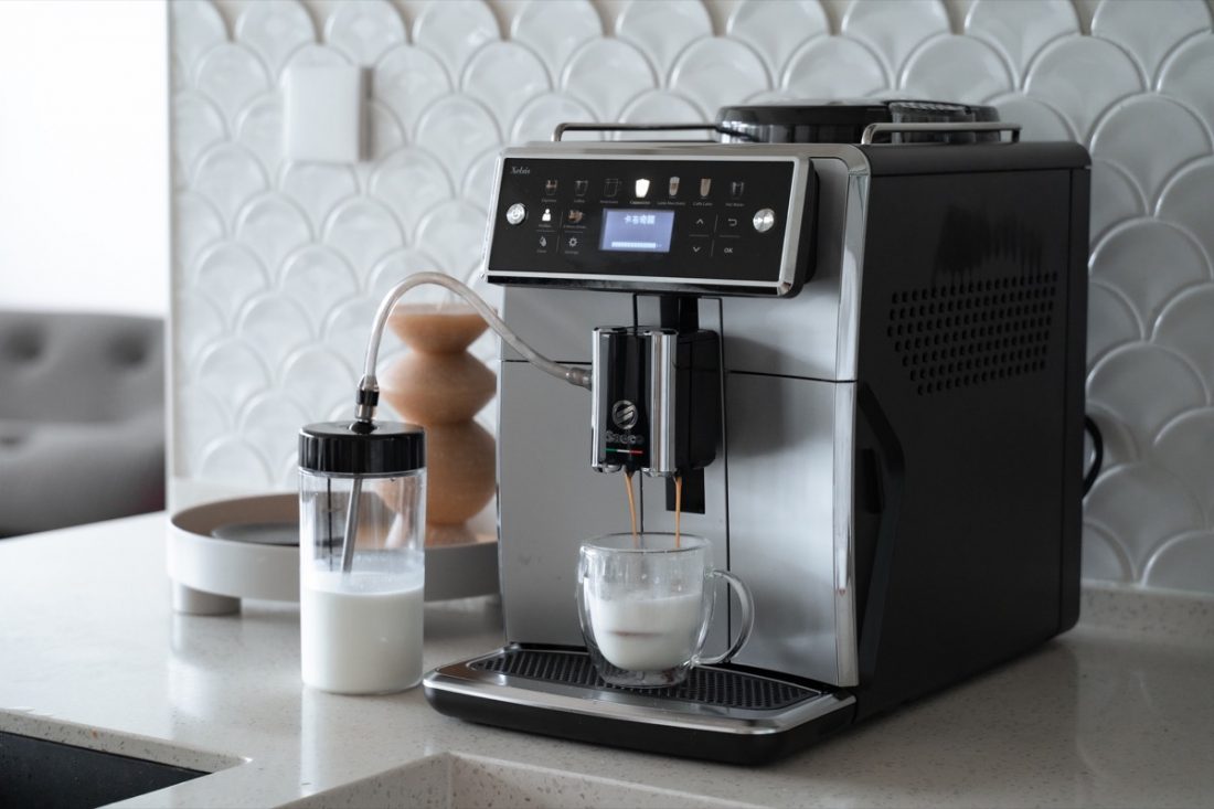 全自動義式咖啡機領導品牌,專注細節,每一杯都不將就,義大利行家品味認證,飛利浦Saeco